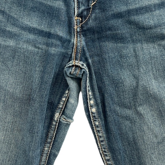 Levi’s Distressed Low Rise Skinny Demi Curve Jeans Size 27 Women’s - Picture 7 of 7